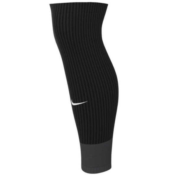 Nike Strike futbolo antblauzdžiai, 42-50 dydis Nike Strike futbolo antblauzdžiai, 42-50 dydis